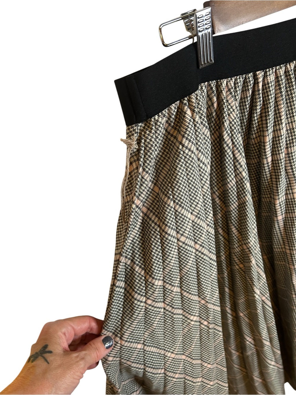 Plaid Pleated Midi Skirt Size Large Elastic Waist Preppy Academic Schoolgirl - Picture 3 of 7